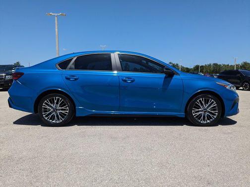 2022 Kia Forte GT-Line