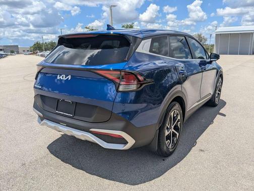 Sapphire Blue 2024 Kia Sportage EX