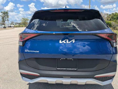 Sapphire Blue 2024 Kia Sportage EX