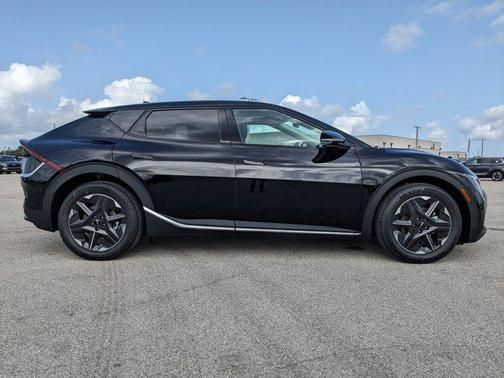 2025 Kia EV6 Light Long Range