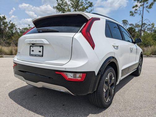 2025 Kia Niro EV Wind