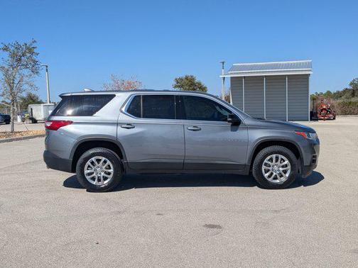 2021 Chevrolet Traverse LS