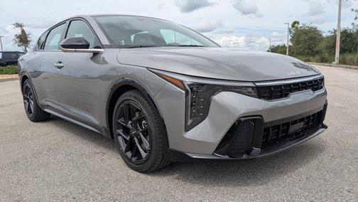 2025 Kia K4 GT-Line Turbo