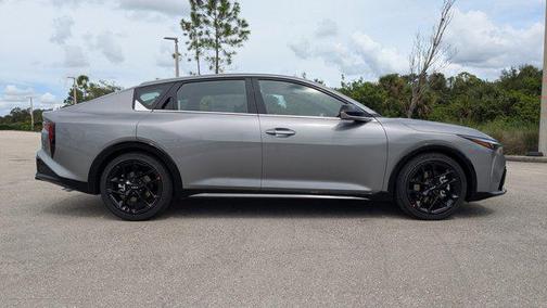 2025 Kia K4 GT-Line Turbo