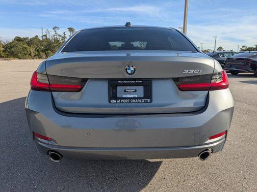 2023 BMW 330 330i