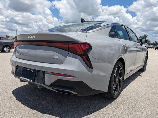 2025 Kia K5 GT-Line