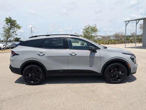 Wolf Gray 2025 Kia Sportage X-Line