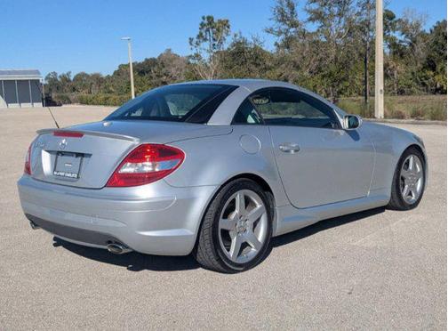 2007 Mercedes-Benz SLK-Class Base