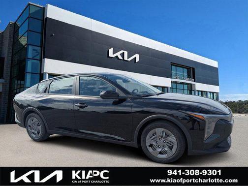 Aurora Black Pearl 2026 Kia K4 LX