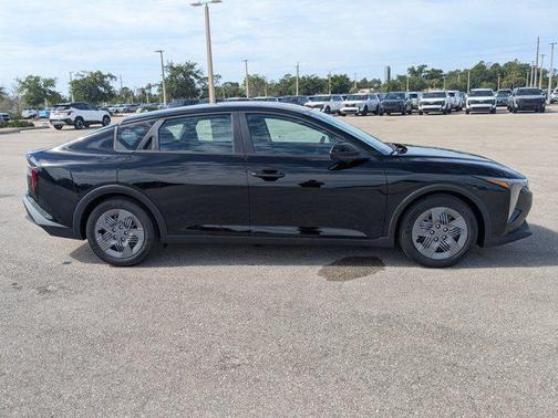 Aurora Black Pearl 2026 Kia K4 LX