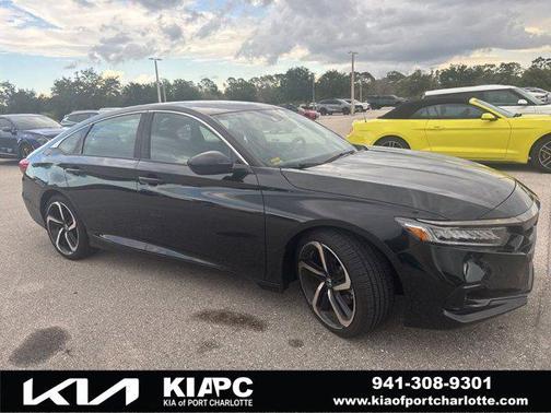 Crystal Black Pearl 2022 Honda Accord Sport 1.5T