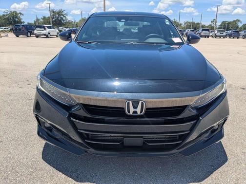 Crystal Black Pearl 2022 Honda Accord Sport 1.5T