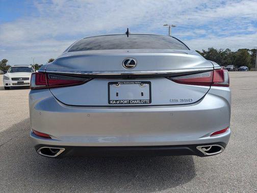 2023 Lexus ES 350 Base