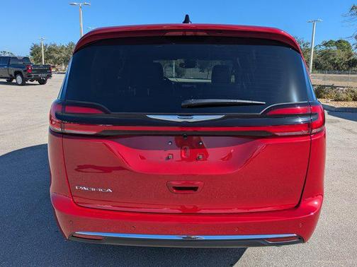 2026 Chrysler Pacifica L