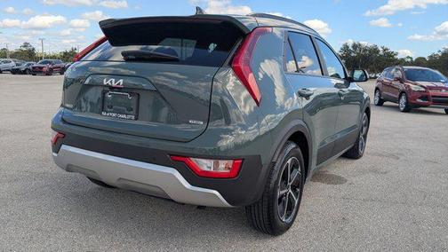 2025 Kia Niro Plug-In Hybrid EX