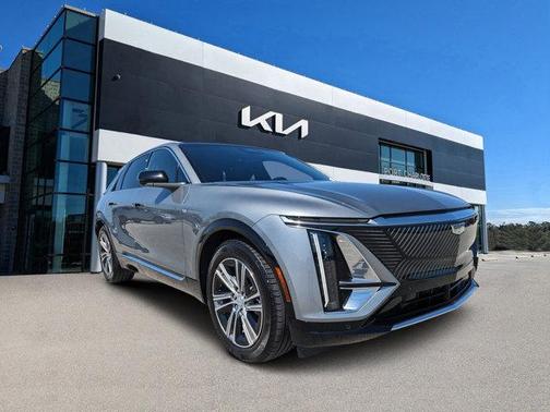 2024 Cadillac LYRIQ Luxury w/1SD
