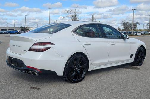 2023 Genesis G70 2.0T AWD