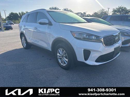 Snow White Pearl 2020 Kia Sorento LX