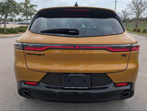 Acapulco Gold 2024 Dodge Hornet R/T Plus EAWD