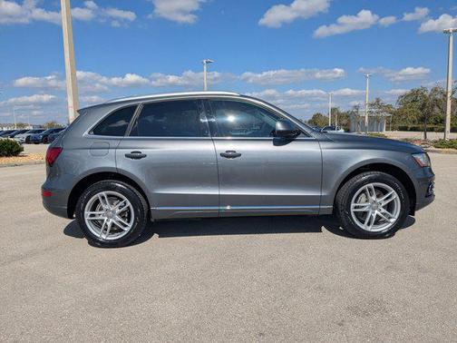 2016 Audi Q5 2.0T Premium Plus