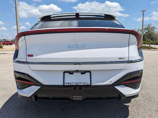 Glacier White Pearl 2025 Kia EV6 GT-Line RWD