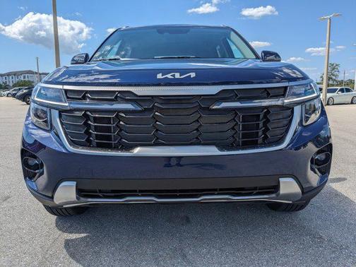 2025 Kia Seltos EX