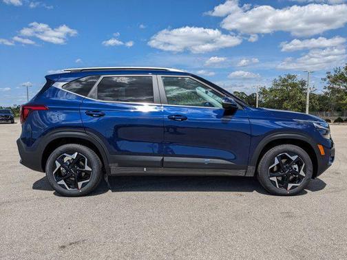 2025 Kia Seltos EX