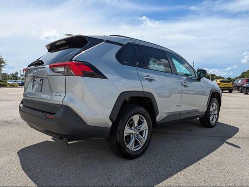 Silver Sky Metallic 2024 Toyota RAV4 Hybrid SE