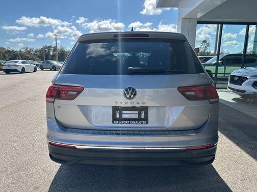 2022 Volkswagen Tiguan 2.0T SE