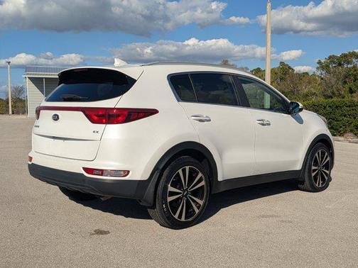 2018 Kia Sportage EX