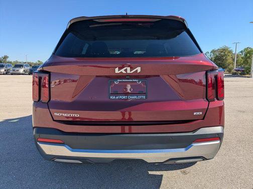 2025 Kia Sorento S