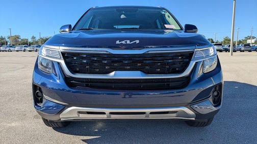 2023 Kia Seltos EX