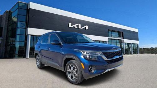 2023 Kia Seltos EX