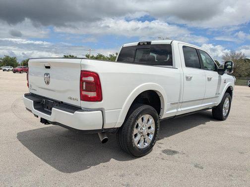 Bright White Clearcoat 2024 RAM 3500 Limited Crew Cab 4x4 6'4' Box