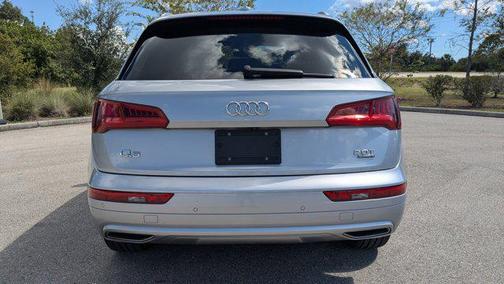 2018 Audi Q5 2.0T Premium Plus