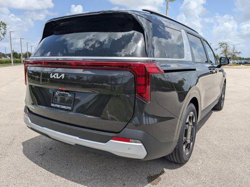 2026 Kia Carnival EX