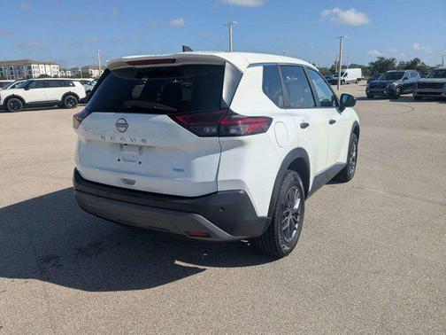Glacier White 2023 Nissan Rogue S