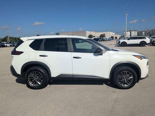 Glacier White 2023 Nissan Rogue S