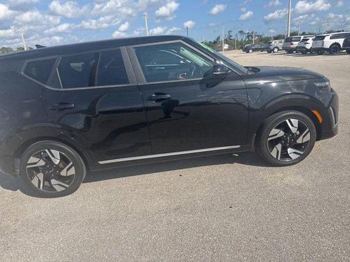 Fusion Black 2023 Kia Soul GT-Line