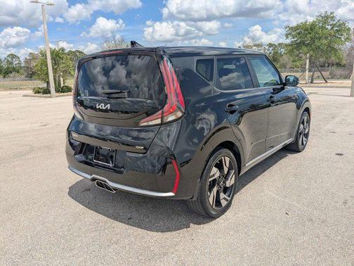 Fusion Black 2023 Kia Soul GT-Line