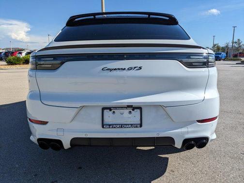 2022 Porsche Cayenne GTS