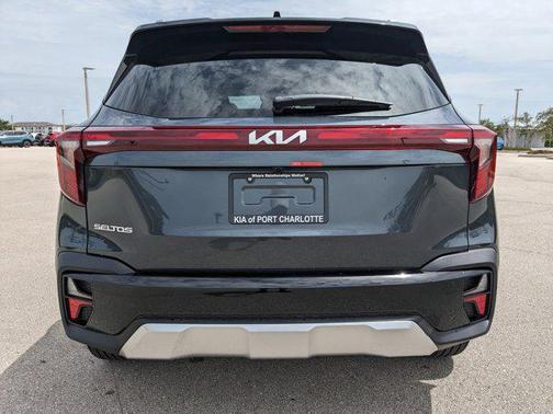 2025 Kia Seltos EX