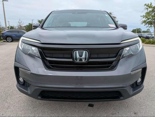 Sonic Gray Pearl 2022 Honda Pilot 2WD Special Edition