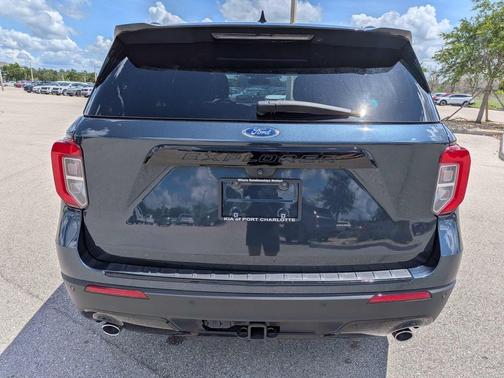 Stone Blue Metallic 2024 Ford Explorer ST-Line
