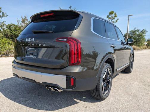 2025 Kia Telluride S