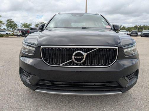 Black Stone 2019 Volvo XC40 T5 Momentum