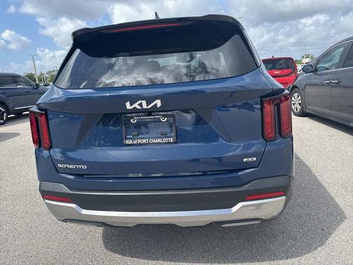 Midnight Lake Blue 2024 Kia Sorento S