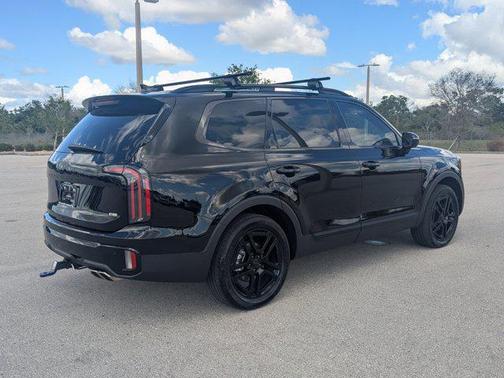 Ebony Black 2025 Kia Telluride SX Prestige X-Line