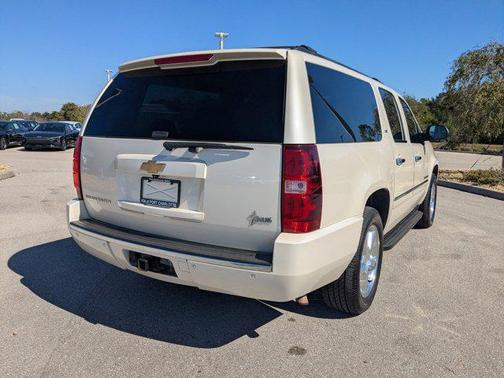 2013 Chevrolet Suburban 1500 LTZ