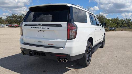 2024 Chevrolet Suburban RST